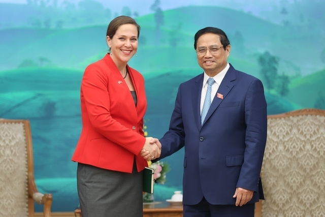 PM Chinh suggested US continue to open its market for Vietnamese goods
